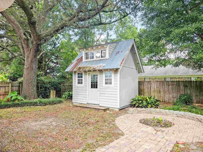 Building Photo - 4607 Lennox Pl