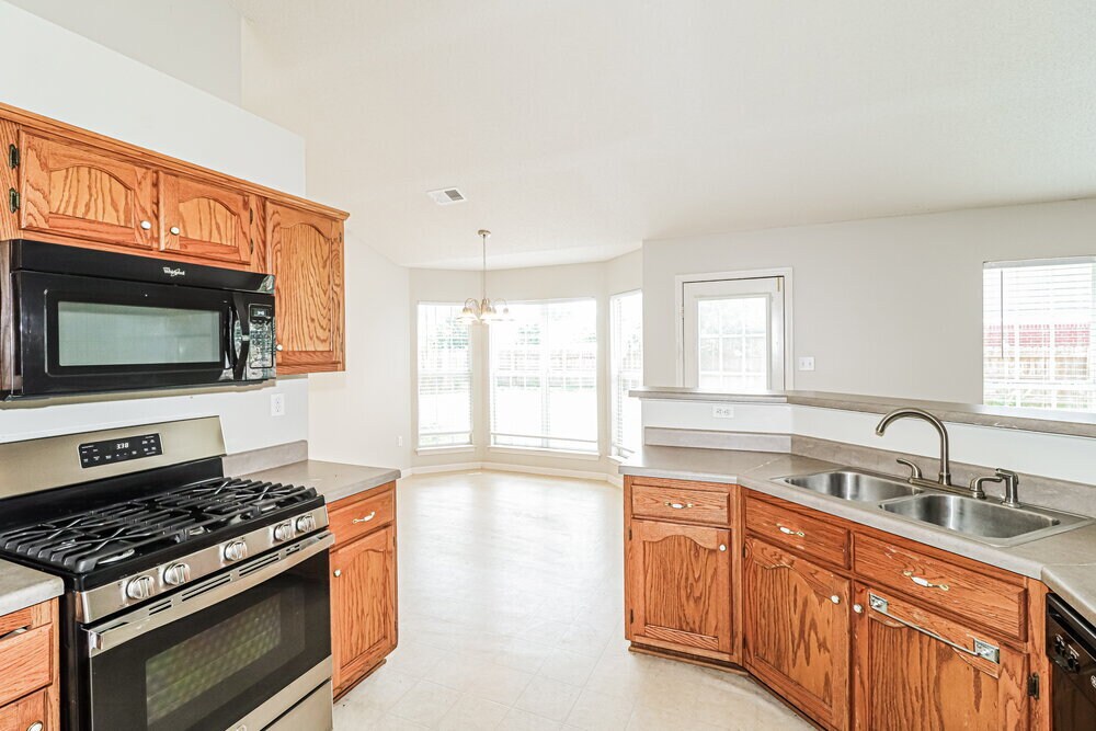 Building Photo - 2708 Baird Dr