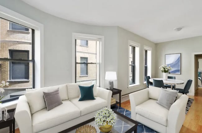 Building Photo - 1216 N Dearborn St