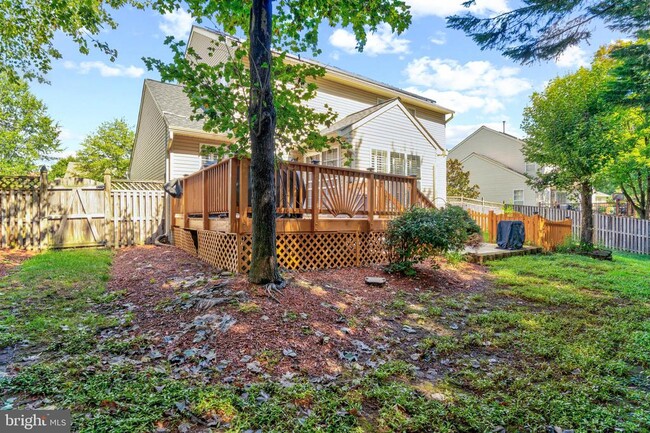 Building Photo - 7505 Castle Rock Dr