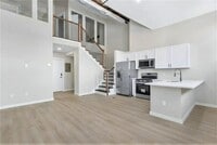 Building Photo - 72 Kendrick Ave