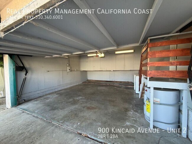 Building Photo - 900 Kincaid Ave