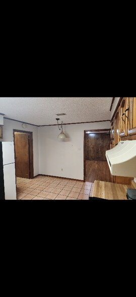 Building Photo - 46 Smoking Oaks Rd