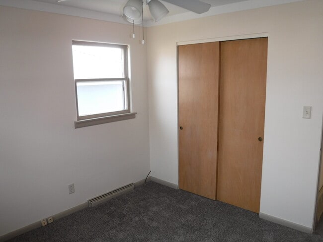 Building Photo - 304 E Gary St