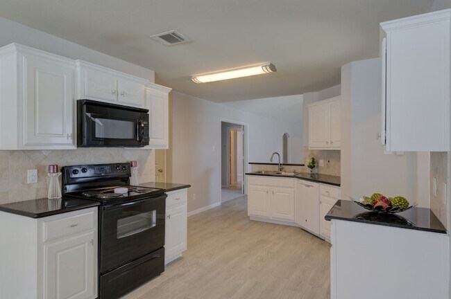 Building Photo - 29003 W Pecos River Ct