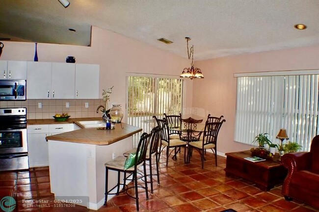 Building Photo - 13110 SW 19th Dr