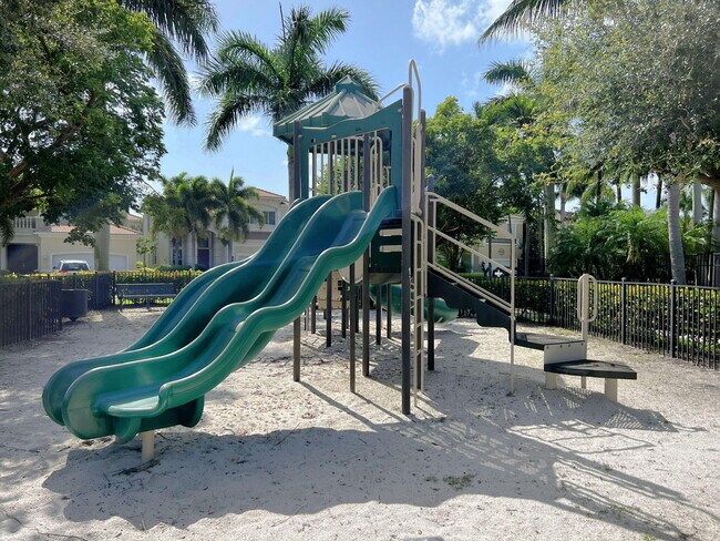 Building Photo - 4210 Key Lime Blvd