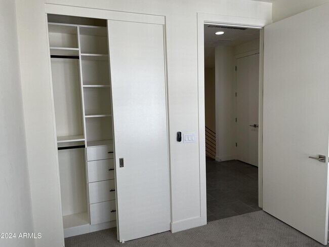Building Photo - 4444 N 25th St