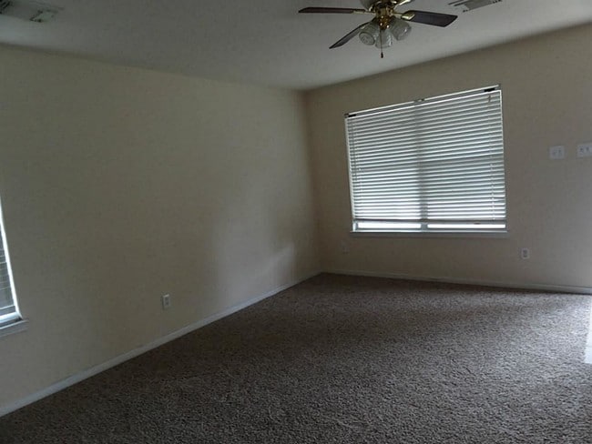 Building Photo - 3606 Avalon Castle Dr