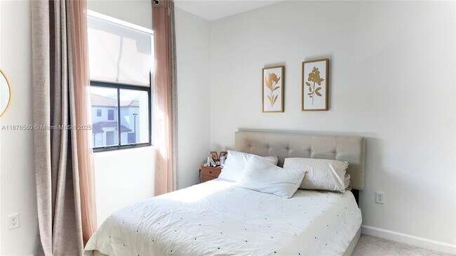 Building Photo - 23442 SW 127th Pl