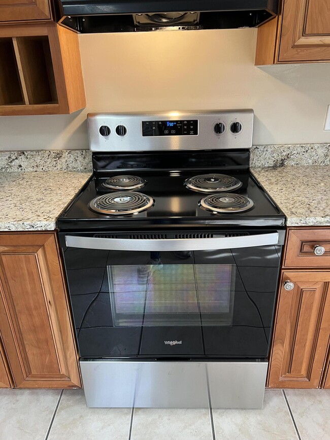 Building Photo - 601 Sherard Cir