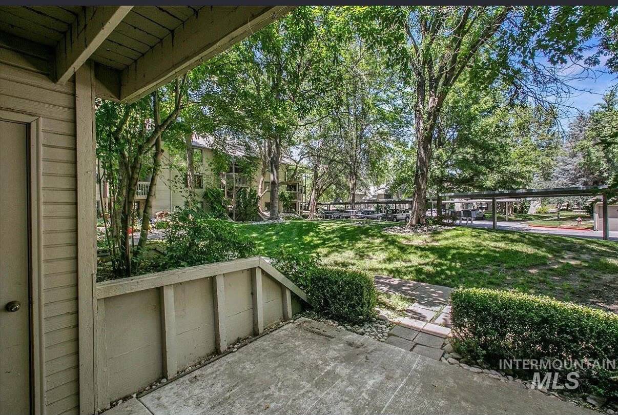 Building Photo - 3761 S Gekeler Ln