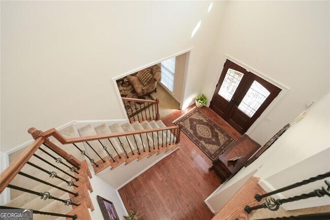 Building Photo - 305 Collegiate Dr