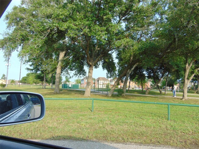 Building Photo - 8603 Rustling Leaves Dr