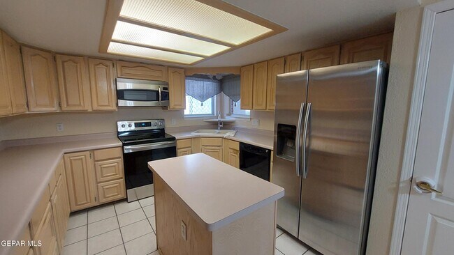 Building Photo - 2308 Alan Duncan Ln