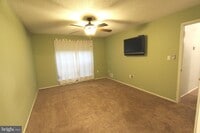 Building Photo - 83 Willow Ct