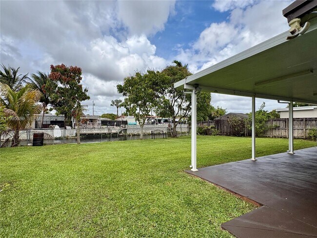 Building Photo - 11315 SW 58th Terrace