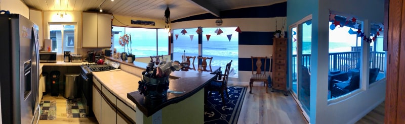 Building Photo - 1670 Seacoast Dr