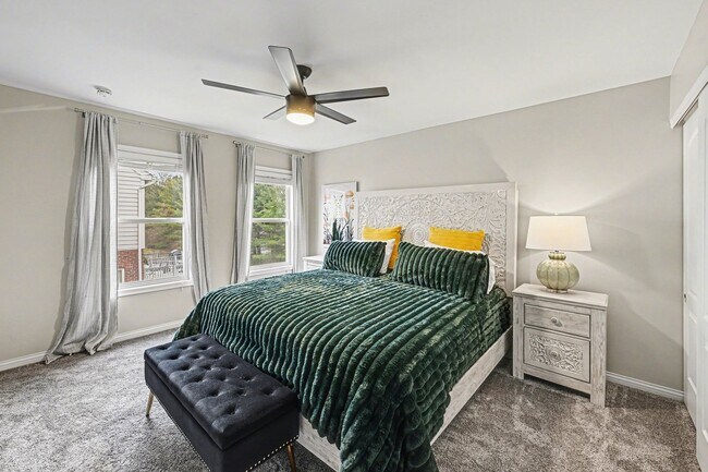 Building Photo - Freshly Renovated 4 Bedroom Home In Centerville OH