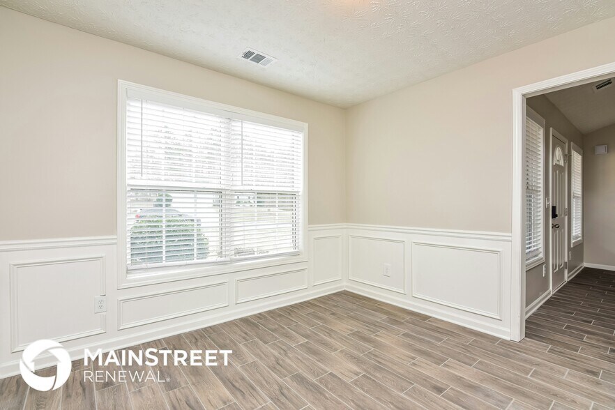 Building Photo - 40 Dearing Woods Ln