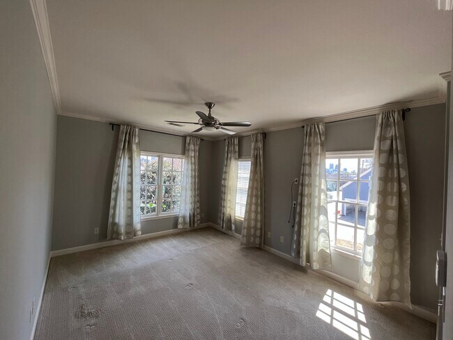 Master Bedroom Upstairs - 1475 Groveland Ave NW