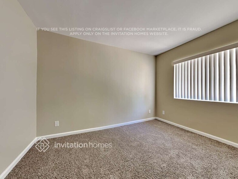 Building Photo - 15929 Eccles St