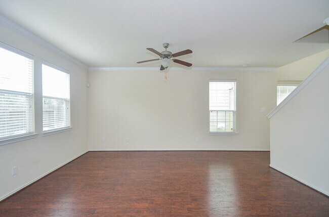 Building Photo - 24542 Folkstone Cir