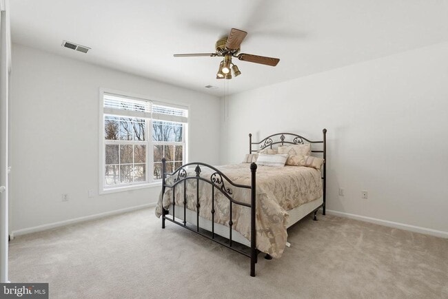 Building Photo - 35298 Scotland Heights Rd