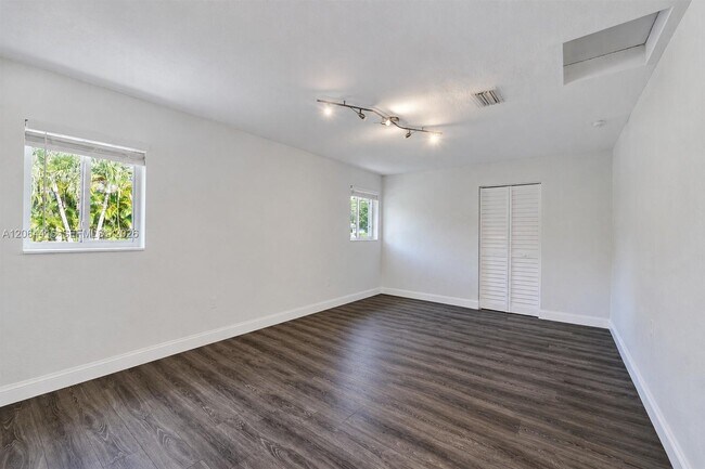 Building Photo - 3730 SW 47th Ct