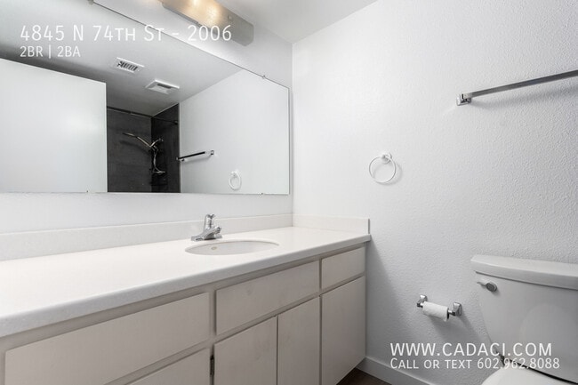 Building Photo - 4845 N 74th St