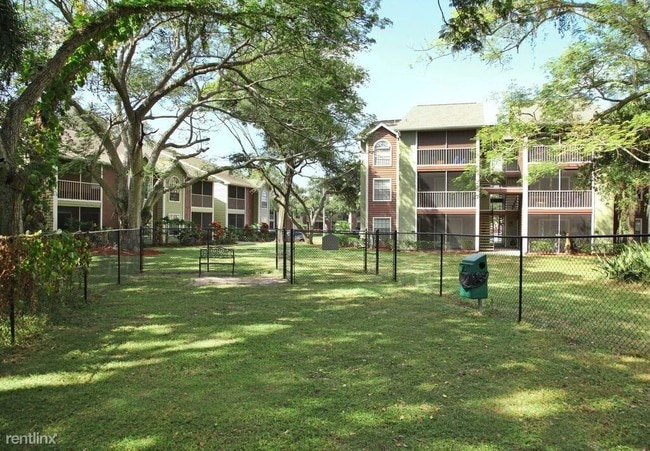 Building Photo - 8500 Belcher Rd N