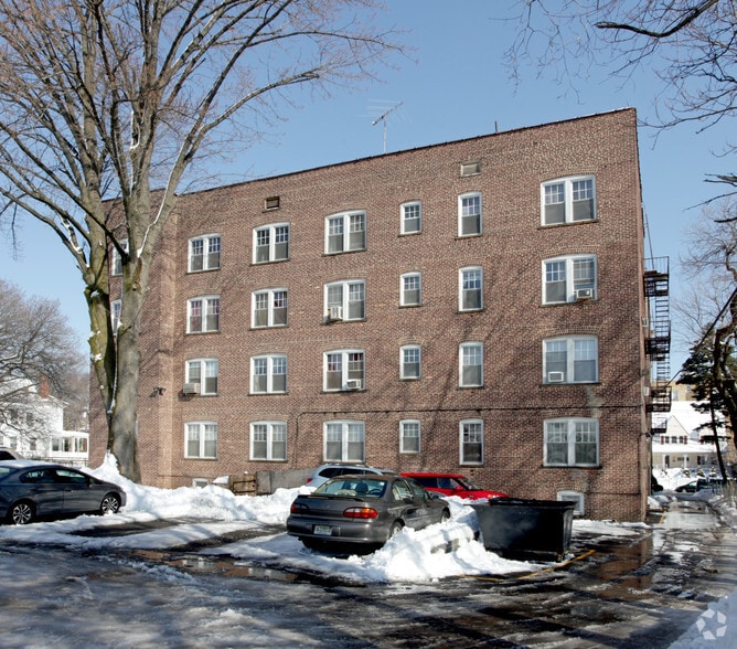 Building Photo - Mace Apartments