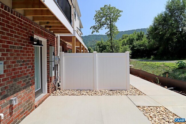 Building Photo - 5061 Mary Jackson Ct