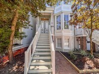 Building Photo - Victorian Home Downtown Savannah