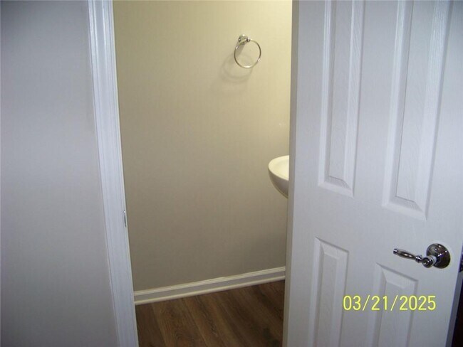 Building Photo - 2787 Deerwood Ln