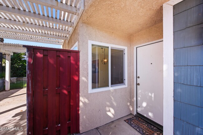 Building Photo - 1425 Clayton Way