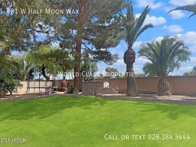 Building Photo - 481 W Half Moon Way