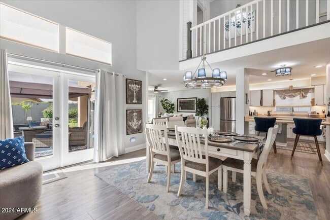 Building Photo - 4304 E Milton Dr