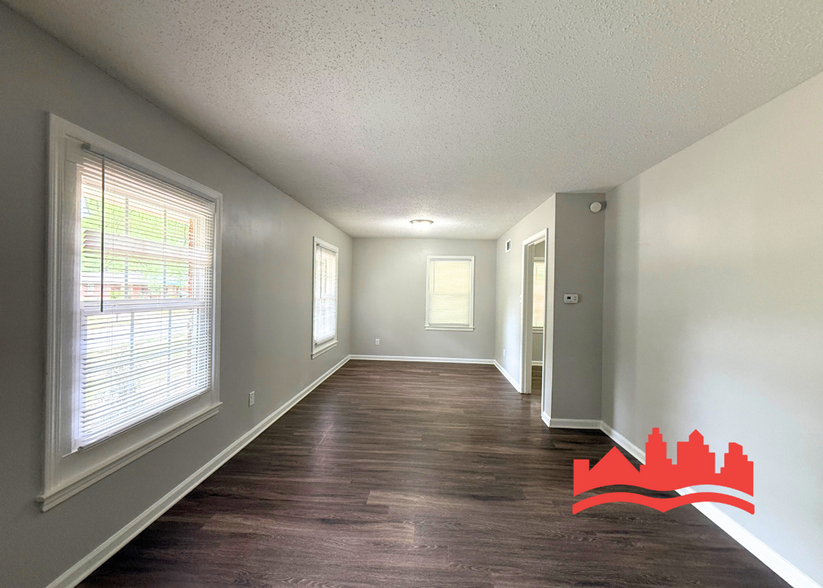 Building Photo - Spacious 3-Bedroom, 2-Bath Home for Rent!