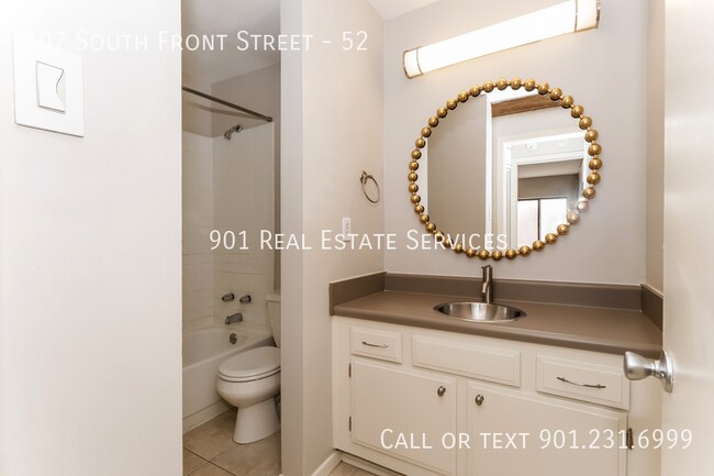 Building Photo - 107 S Front St