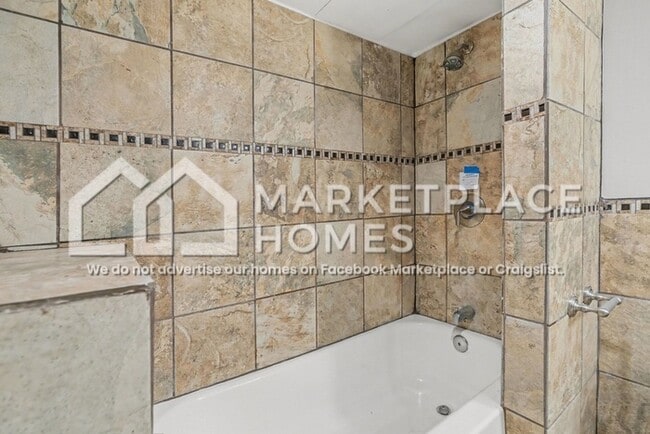 Building Photo - 3716 N Indiana Ave