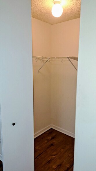 Building Photo - 30 E Huron St