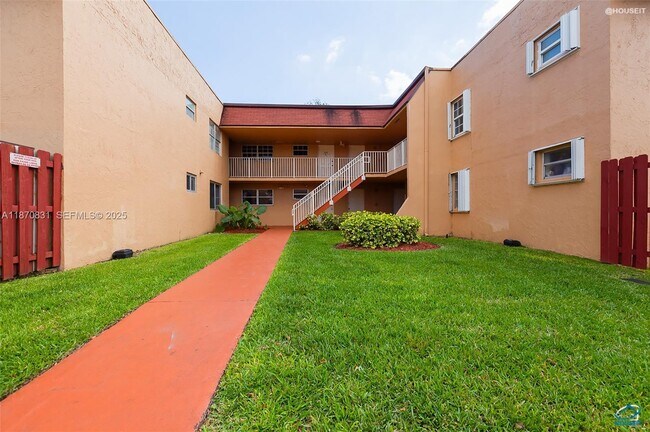 Building Photo - 9974 SW 88th St