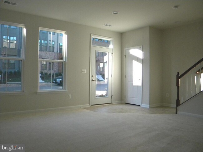 Building Photo - 22326 Tees Terrace
