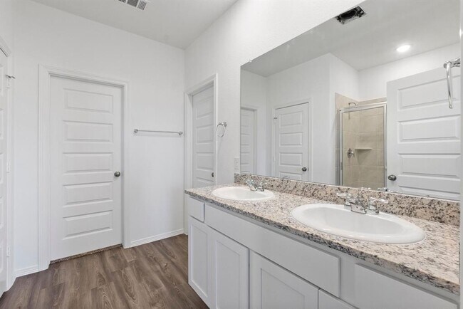 Building Photo - 25623 Microstar Wy