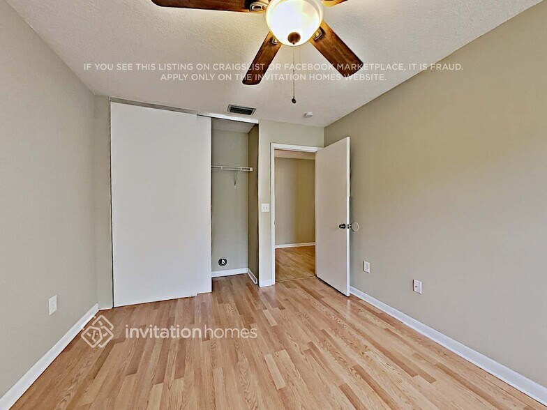 Building Photo - 15901 NW 5th St