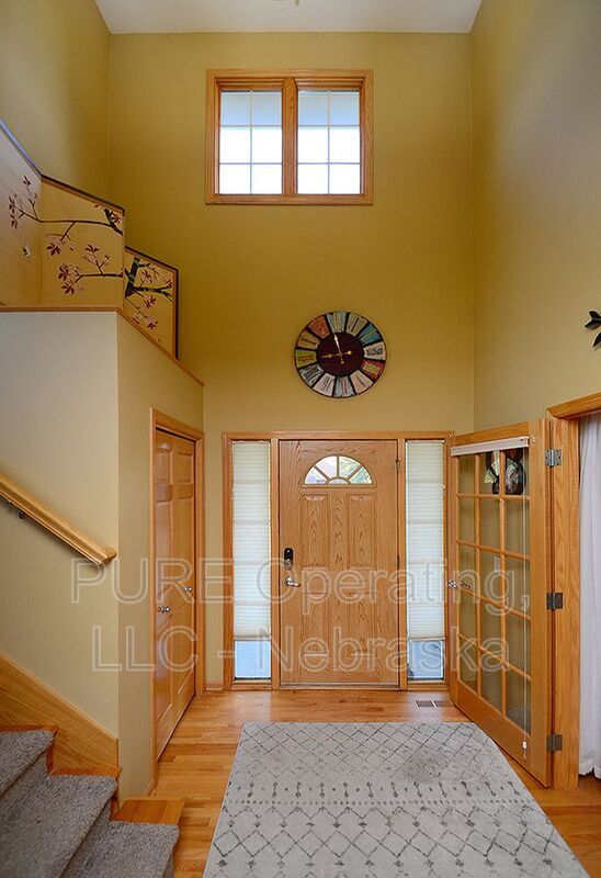 Building Photo - 2003 Crest Ridge Dr