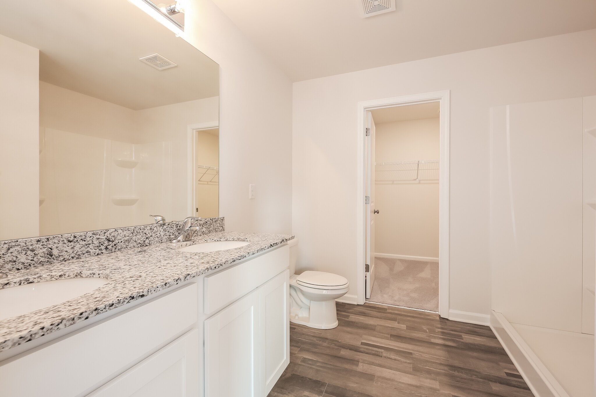 Building Photo - 132 Evonshire Blvd