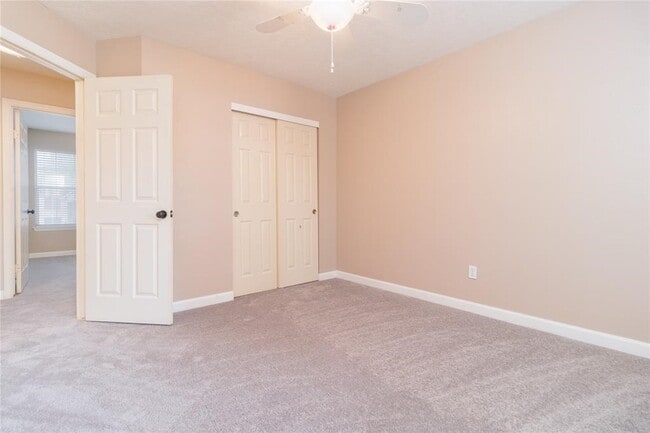 Building Photo - 5215 Heathervale Ct