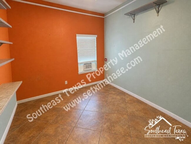 Building Photo - 7760 Summer Wind Dr